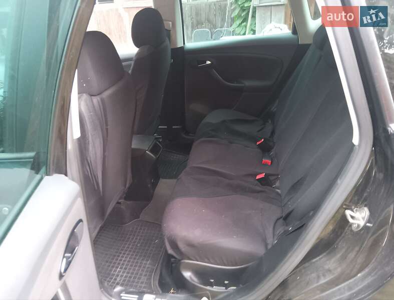 Хетчбек SEAT Toledo 2008 в Корюківці