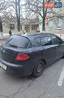 Хэтчбек SEAT Toledo 2008 в Киеве