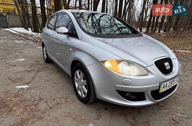 Хэтчбек SEAT Toledo 2008 в Киеве