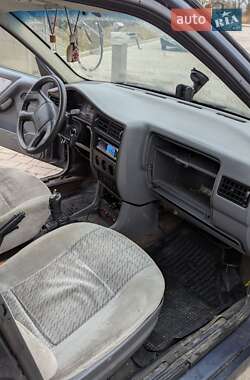 Седан SEAT Toledo 1993 в 