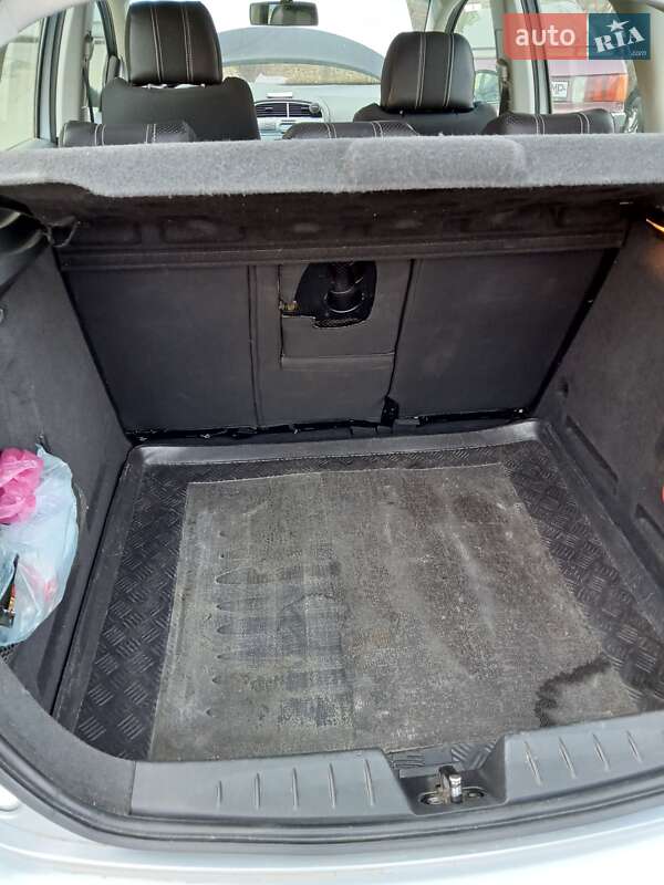 Хэтчбек SEAT Toledo 2008 в Киеве