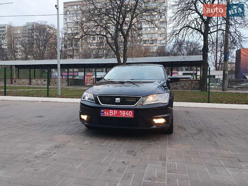 Лифтбек SEAT Toledo 2013 в Киеве