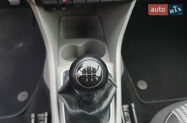 Ліфтбек SEAT Toledo 2013 в 