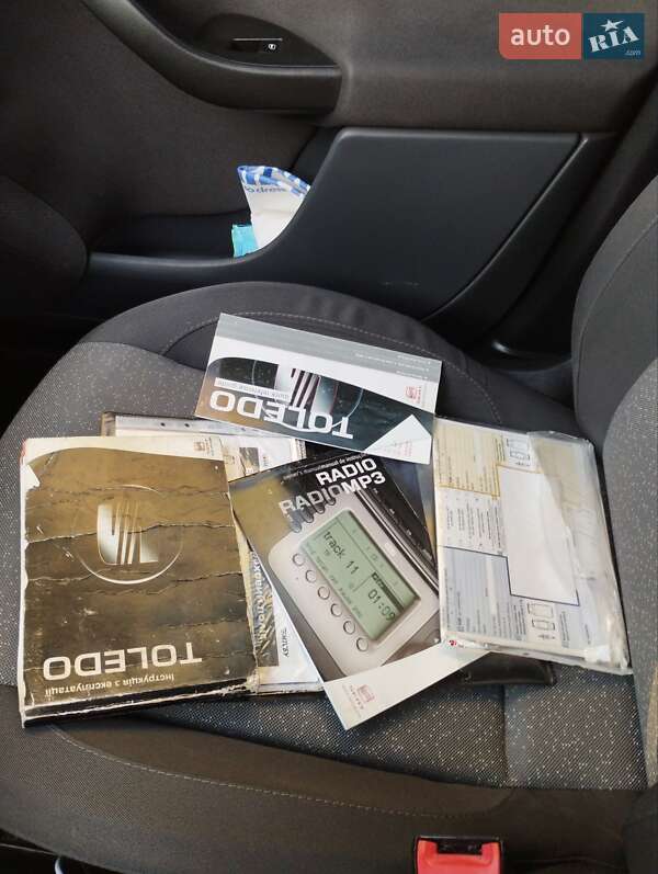 Хэтчбек SEAT Toledo 2008 в Каневе