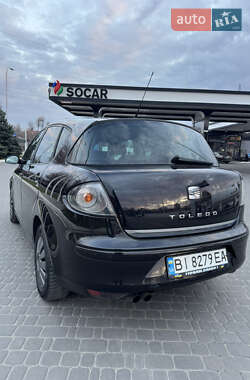 Хэтчбек SEAT Toledo 2006 в 