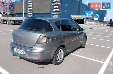 Хэтчбек SEAT Toledo 2007 в 