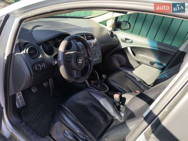 Хэтчбек SEAT Toledo 2006 в Буче