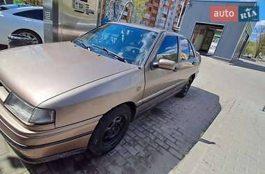 Седан SEAT Toledo 1993 в 