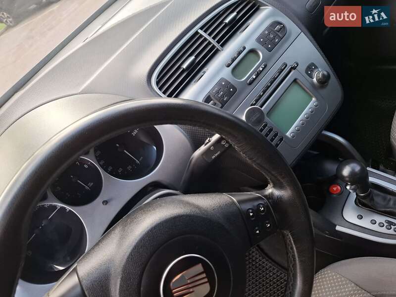 Хетчбек SEAT Toledo 2006 в Кривому Розі