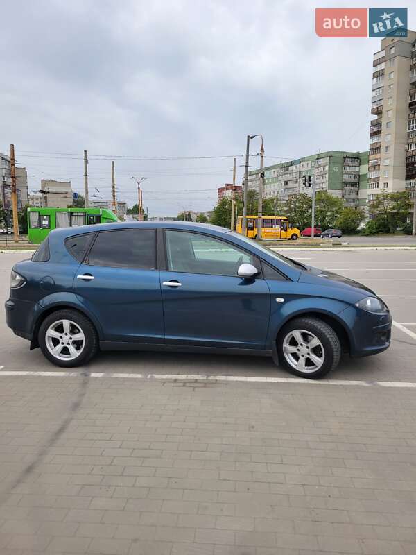 Хетчбек SEAT Toledo 2006 в Сумах