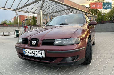 Седан SEAT Toledo 2004 в 