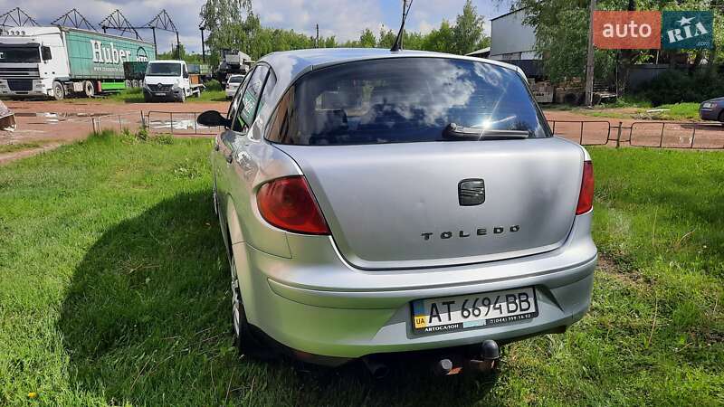 Хэтчбек SEAT Toledo 2008 в Калуше