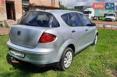 Хетчбек SEAT Toledo 2008 в 