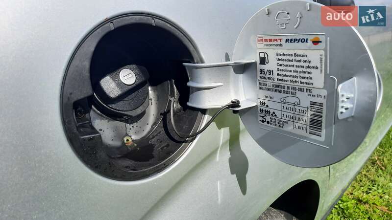 Хэтчбек SEAT Toledo 2008 в Калуше