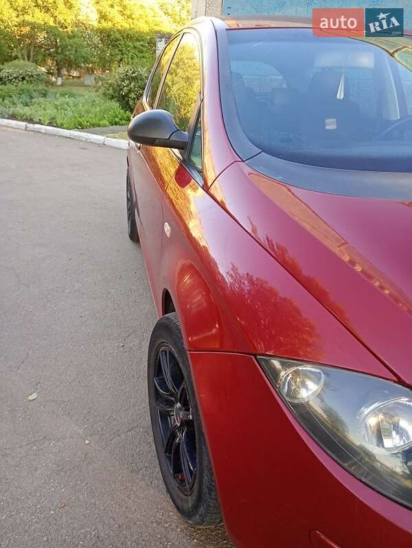 Хэтчбек SEAT Toledo 2008 в Кривом Роге