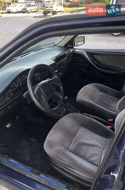 Седан SEAT Toledo 1992 в 