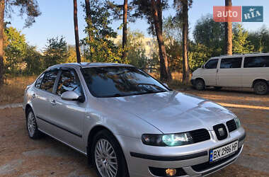 Седан SEAT Toledo 2004 в Нетешине
