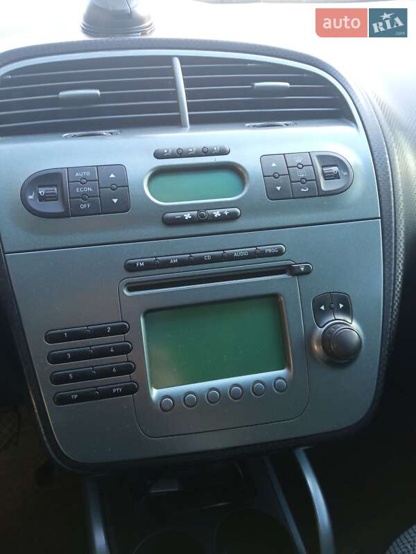 Хэтчбек SEAT Toledo 2006 в Черкассах
