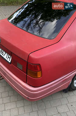 Седан SEAT Toledo 1993 в 