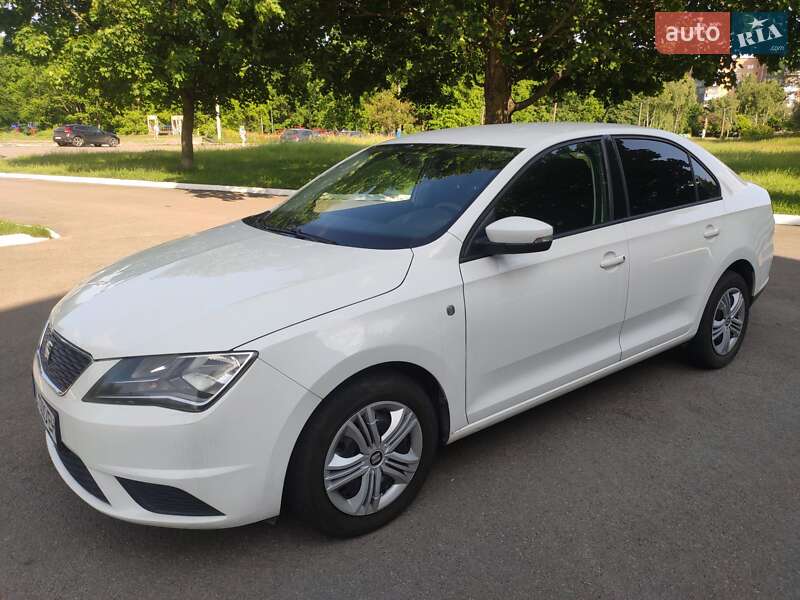 Лифтбек SEAT Toledo 2017 в 