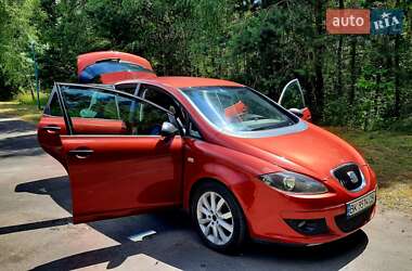 Хэтчбек SEAT Toledo 2008 в 