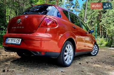 Хэтчбек SEAT Toledo 2008 в Ровно