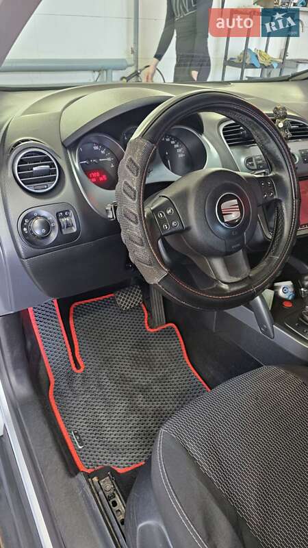 Хэтчбек SEAT Toledo 2008 в Харькове