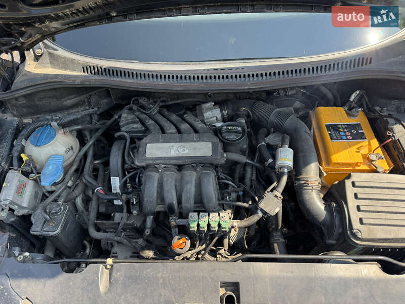 Хэтчбек SEAT Toledo 2008 в Киеве