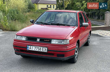 Седан SEAT Toledo 1995 в 