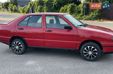 Седан SEAT Toledo 1995 в 
