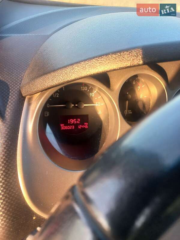 Хэтчбек SEAT Toledo 2005 в Одессе фото 16 Хэтчбек SEAT Toledo 2005 в Одессе