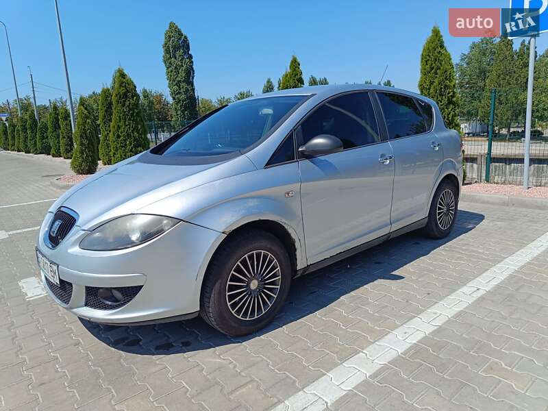 Хэтчбек SEAT Toledo 2008 в Кременчуге