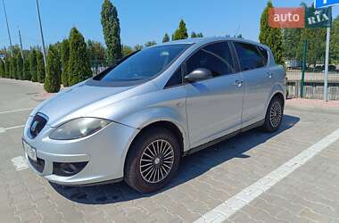 Хетчбек SEAT Toledo 2008 в 