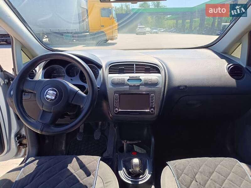 Хэтчбек SEAT Toledo 2008 в Кременчуге