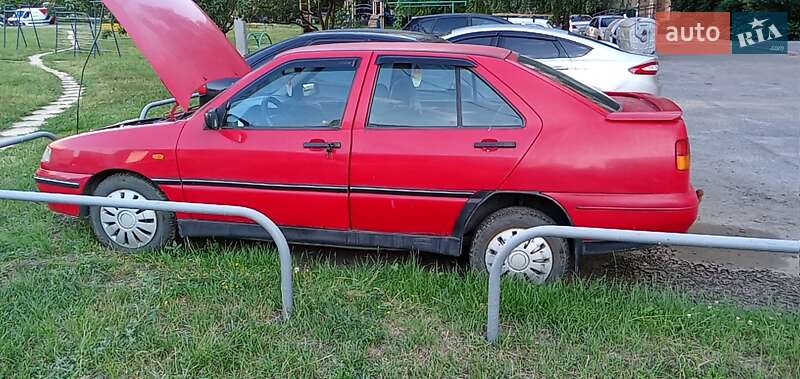 Седан SEAT Toledo 1996 в Харькове