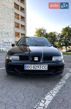 Седан SEAT Toledo 1999 в 