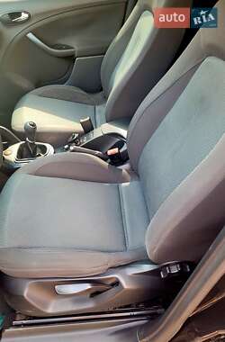 Хэтчбек SEAT Toledo 2008 в 