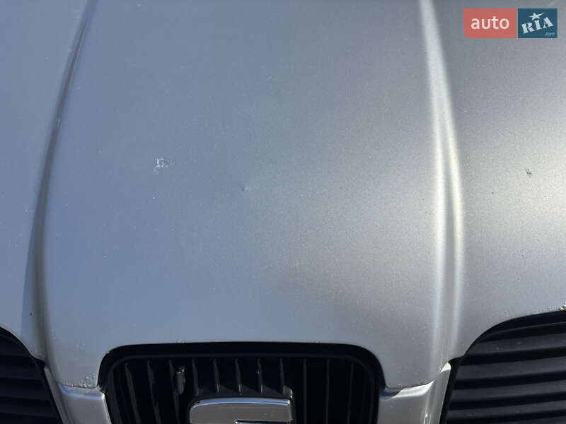 Седан SEAT Toledo 2001 в Звенигородці