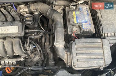 Хетчбек SEAT Toledo 2006 в 