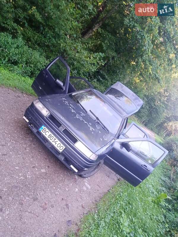 Седан SEAT Toledo 1993 в Львове