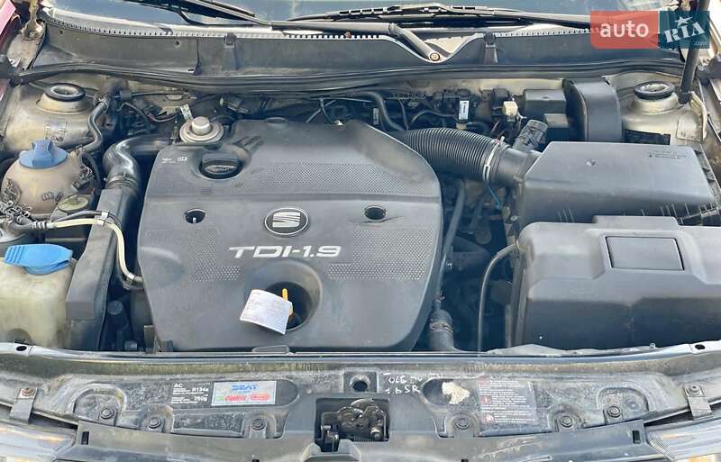 Седан SEAT Toledo 2003 в Стрые фото 13 Седан SEAT Toledo 2003 в Стрые