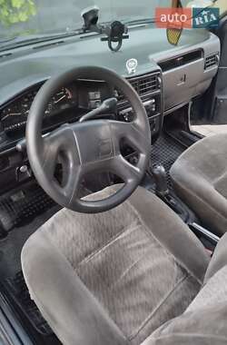 Седан SEAT Toledo 1994 в 