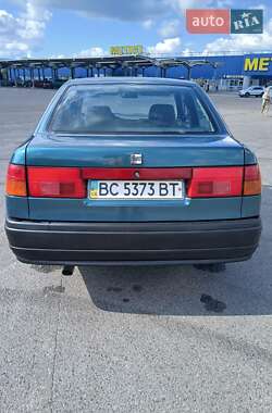 Седан SEAT Toledo 1992 в 