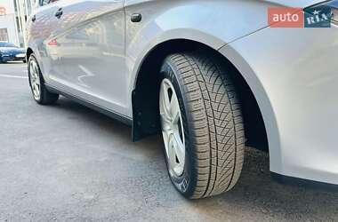 Хэтчбек SEAT Toledo 2006 в 