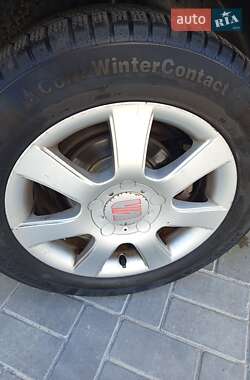 Хэтчбек SEAT Toledo 2006 в 