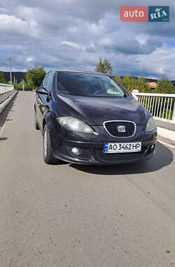 Хетчбек SEAT Toledo 2006 в 