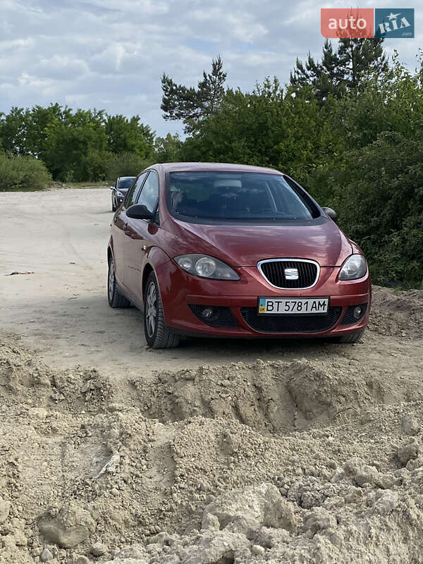 Хетчбек SEAT Toledo 2008 в Львові