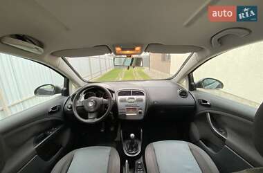 Хэтчбек SEAT Toledo 2008 в 