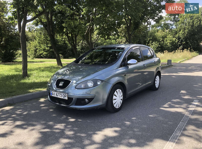 Хэтчбек SEAT Toledo 2007 в 