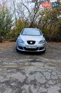Хетчбек SEAT Toledo 2008 в Дніпрі